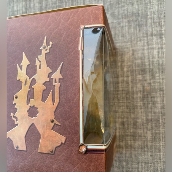 Disney Vinylmation - The Mechanical Kingdom Daisy - Picture 4 of 6